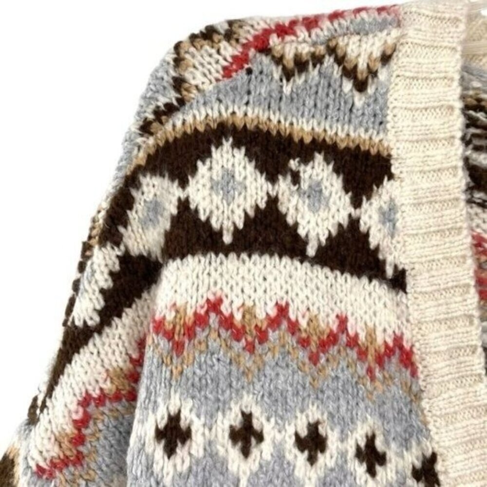 American Eagle Women's Fair Isle Argyle Button Down Cardigan Sweater - Picture 12 of 12